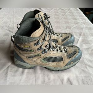 Vasque Men’s Breeze 2.0 Waterproof Hiking Boots